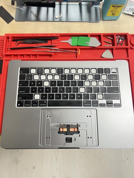macbook keyboard replacement waterford chase
